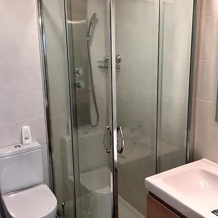 Brian. Moderno En El Centro San Sebastián